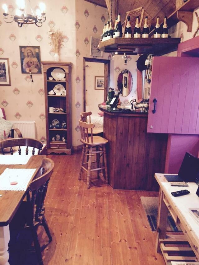 Teresas Cottage Donegal Town Ngoại thất bức ảnh